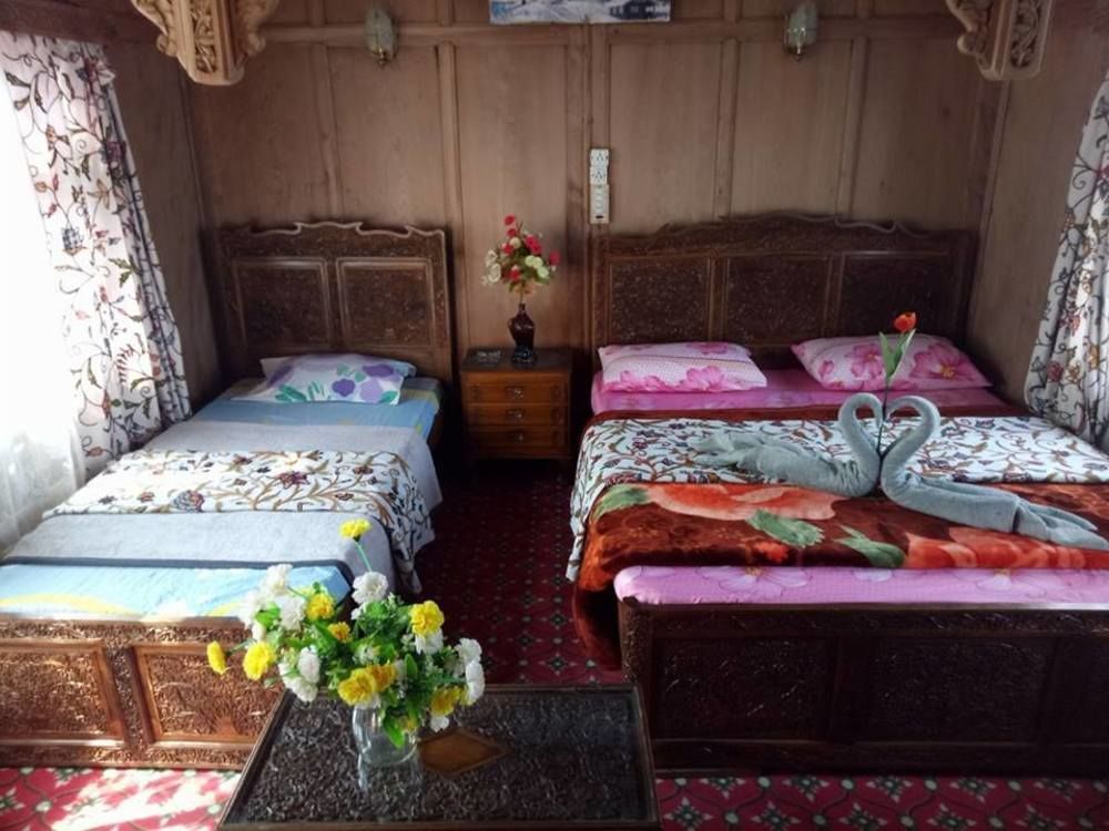 New Bul Bul Group Of Houseboats Srinagar Hotel Durgjan Kültér fotó