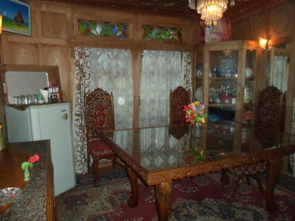 New Bul Bul Group Of Houseboats Srinagar Hotel Durgjan Kültér fotó