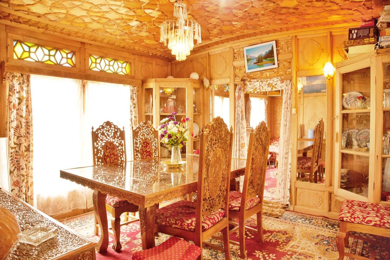 New Bul Bul Group Of Houseboats Srinagar Hotel Durgjan Kültér fotó